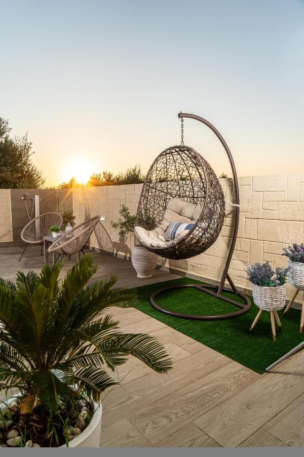 Villa Elisabeth View Gerani  Exterior foto