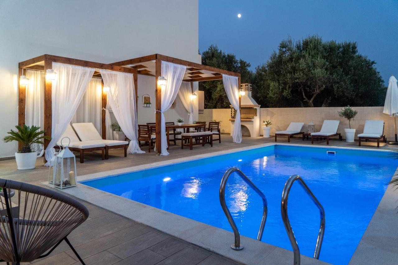 Villa Elisabeth View Gerani  Exterior foto